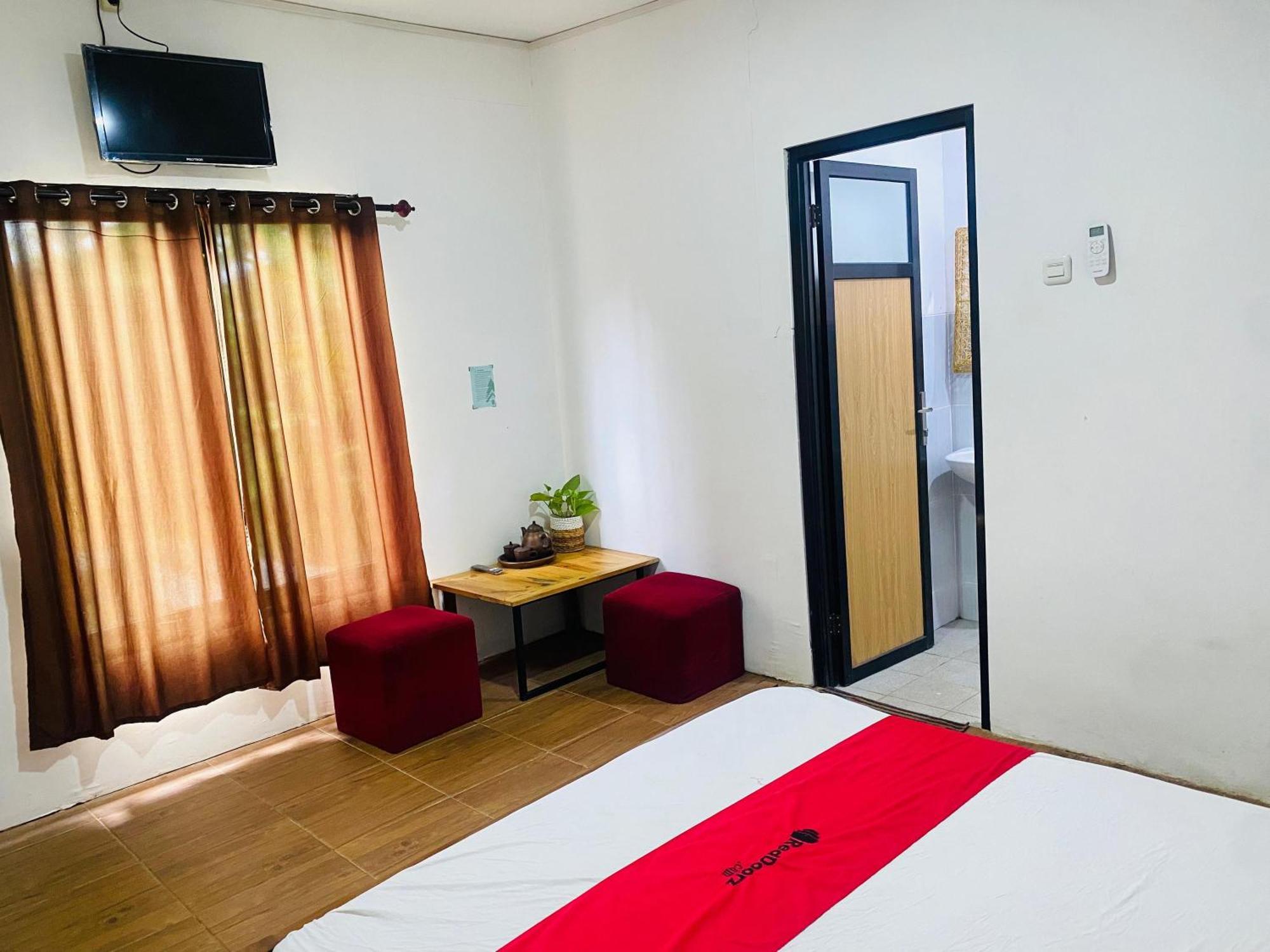 Reddoorz Syariah Near Wisata Durensewu Pandaan Jetak Extérieur photo