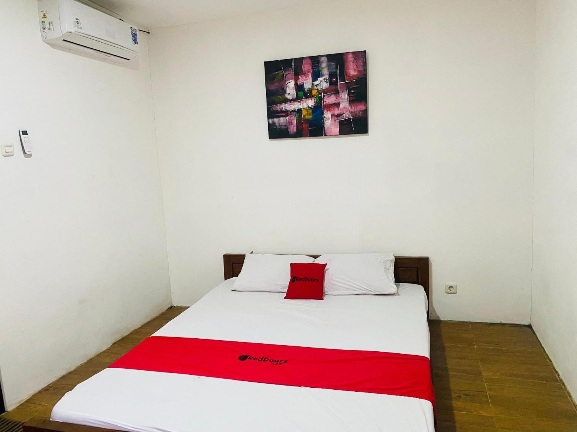 Reddoorz Syariah Near Wisata Durensewu Pandaan Jetak Extérieur photo
