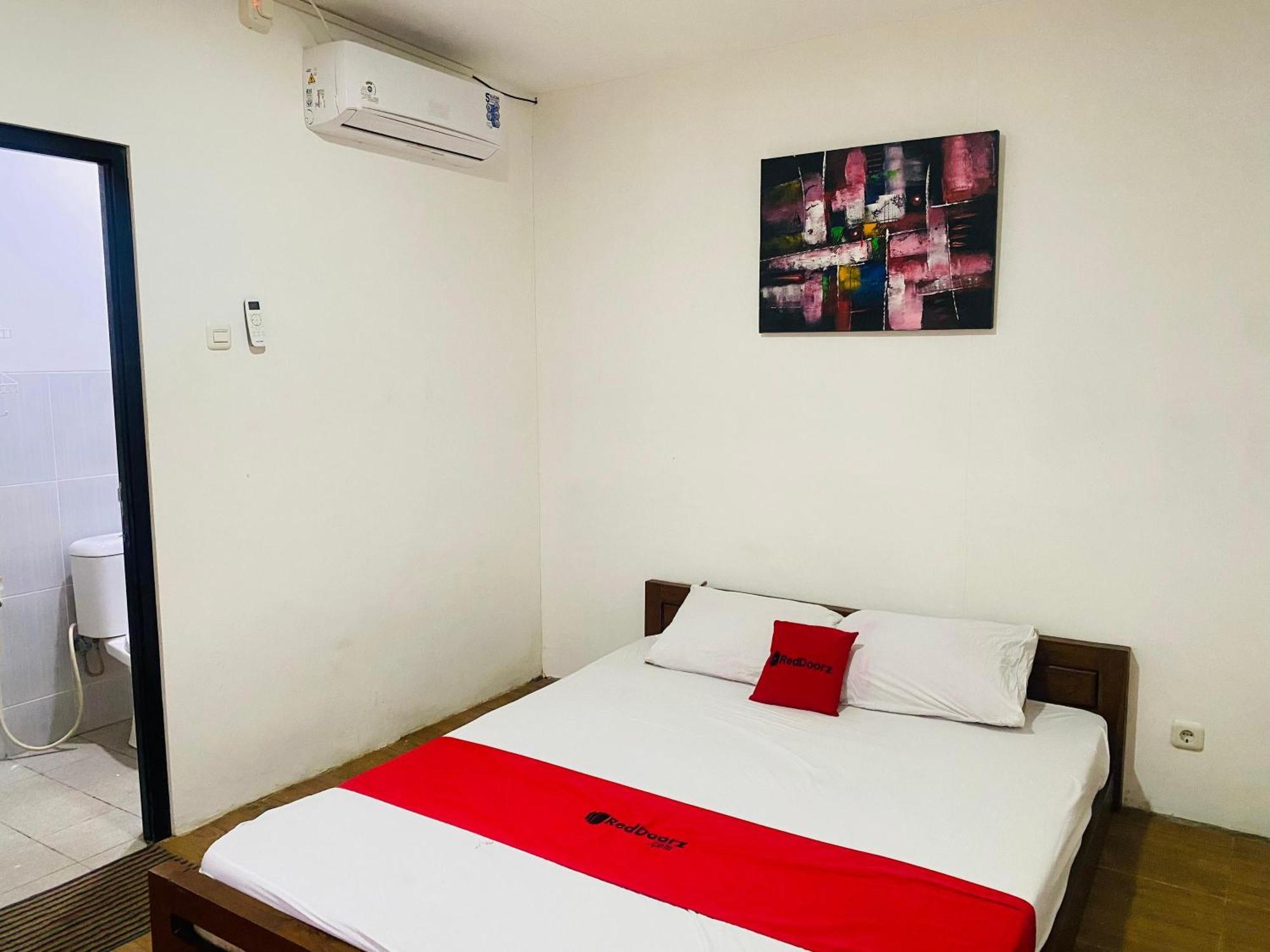 Reddoorz Syariah Near Wisata Durensewu Pandaan Jetak Extérieur photo