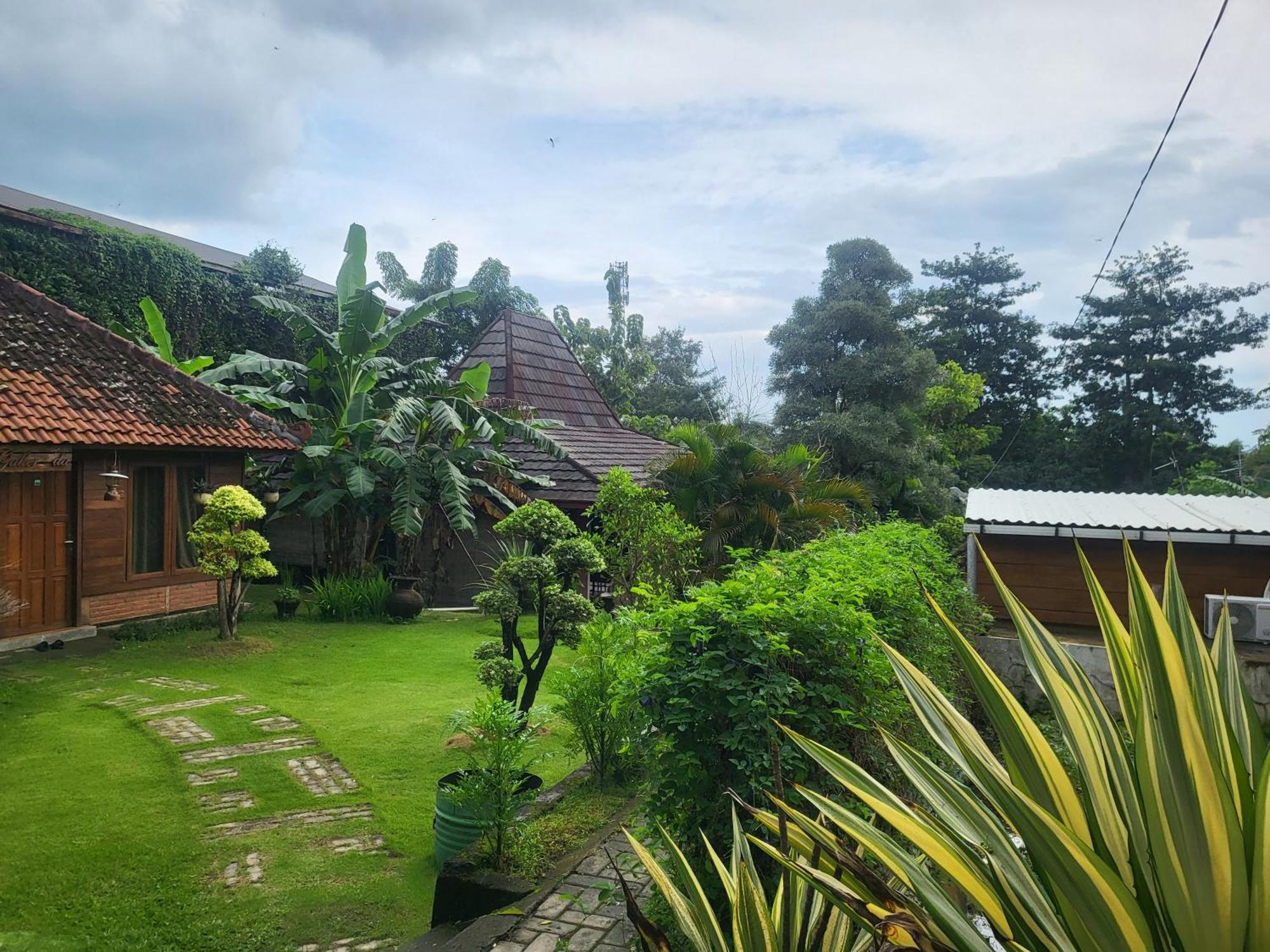 Reddoorz Syariah Near Wisata Durensewu Pandaan Jetak Extérieur photo